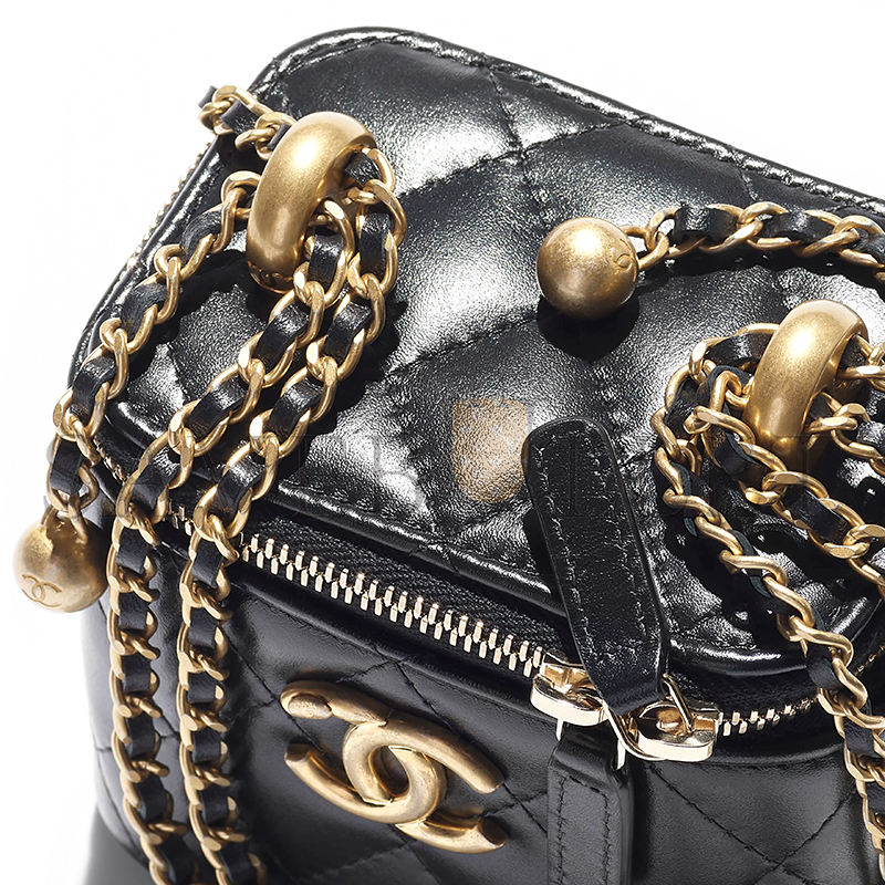 Ch*el small vanity with chain shiny calfskin ap2292 (11*8.5*7cm)